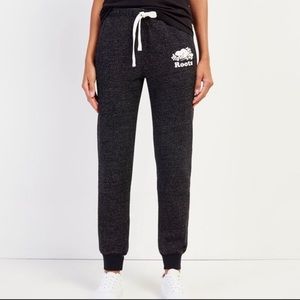 Roots Original Slim Cuff Sweatpants in Black Pepper